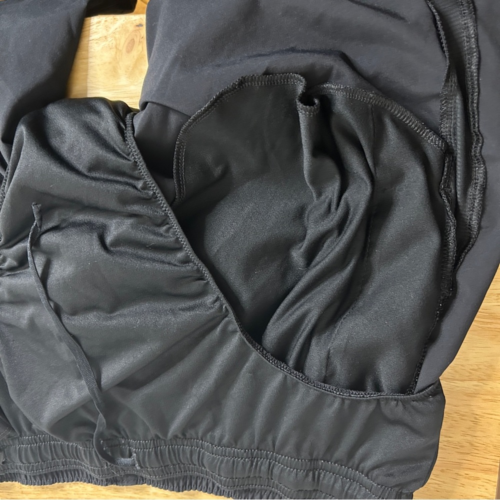 New Balance Men's Dark Gray Athletic Shorts - Picture 10 of 10